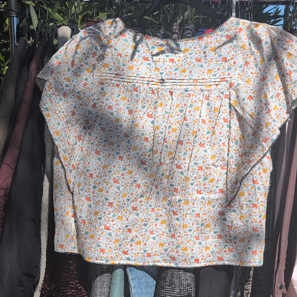 Floral Cotton Short Sleeve Blouse - White with Orange & Yellow Floral - Picture 3 of 3